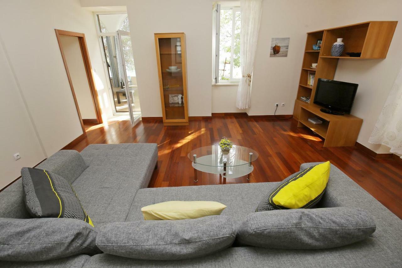 Seafront Beach Apartment - Directly At The Beach Zadar Exterior foto