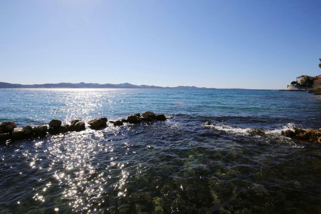 Seafront Beach Apartment - Directly At The Beach Zadar Exterior foto